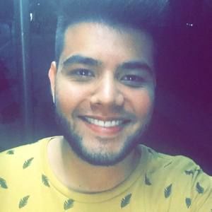 Meet your Posher, César